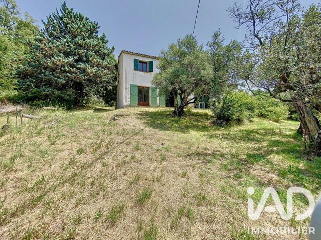 Vente maison 5 pièces Tourrettes 83