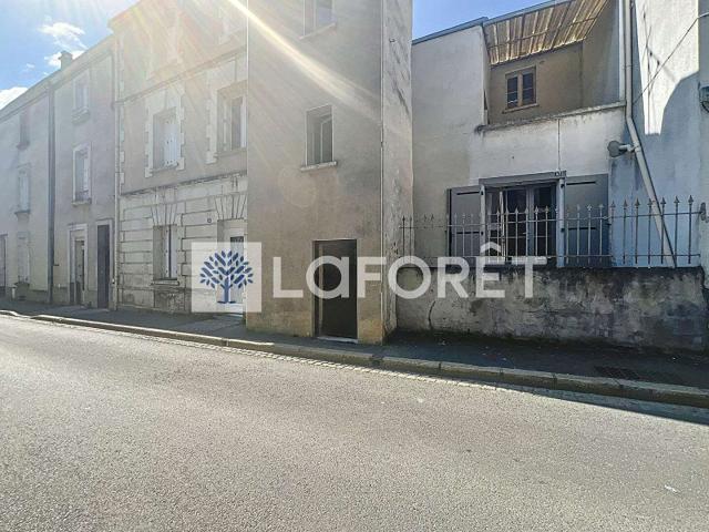 Vente maison 5 pièces Thouars 79