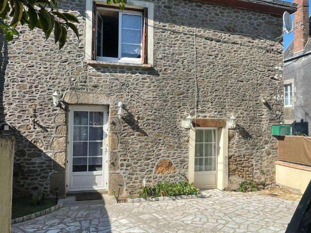Vente maison 5 pièces Trans 53