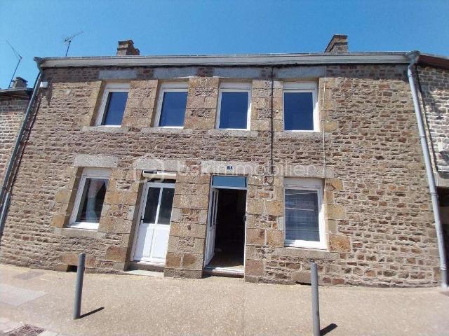 Vente maison 5 pièces Vautorte 53