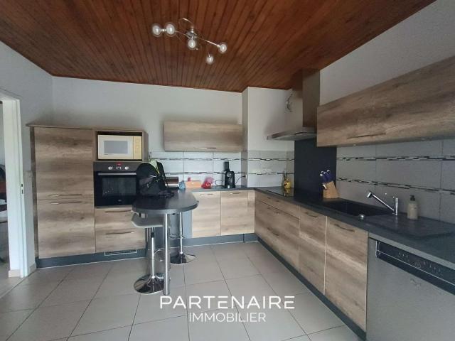 Vente maison 5 pièces Vairé 85