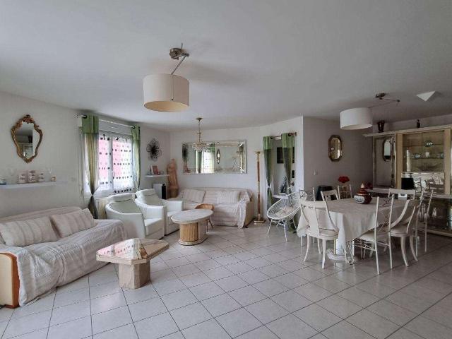 Vente maison 5 pièces Villaines la Juhel 53