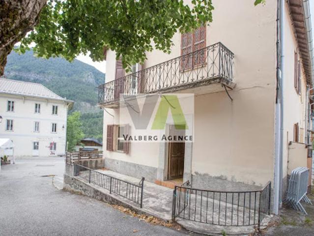 Vente Maison 5 pièces Villeneuve d'Entraunes