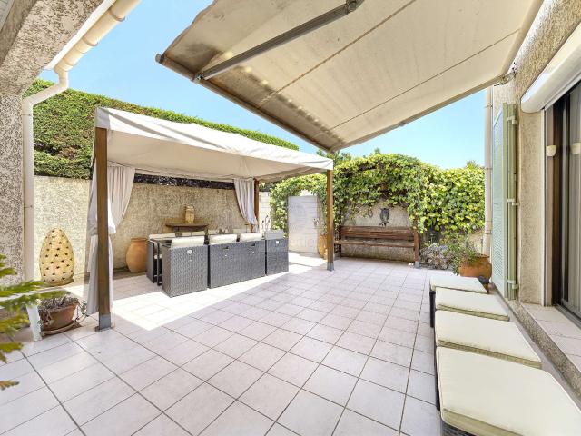 Vente maison 5 pièces Villeneuve Loubet 06
