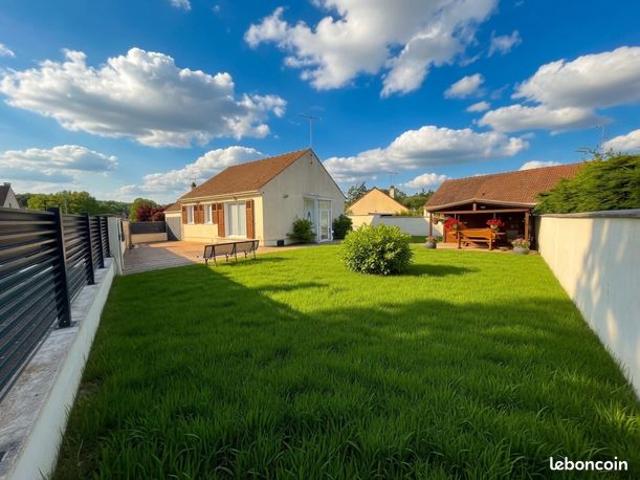 Vente | Maison | 5p | 3ch | 101 m² | Saint Pierre lès Nemours | Expo Est/Ouest | Terrasse