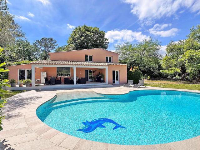 Vente maison 6 Pièce s 114m² Roquefort les Pins