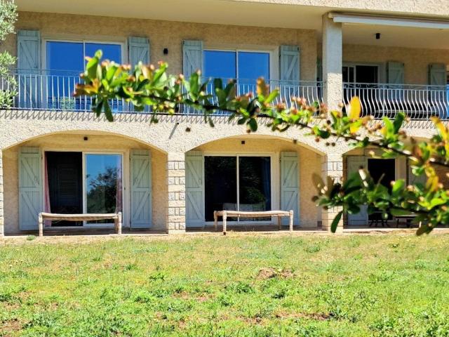 Vente maison 6 Pièce s 270m² La Ciotat
