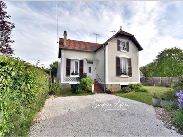 Vente Maison 6 pièces 105 m2 Ezy sur Eure