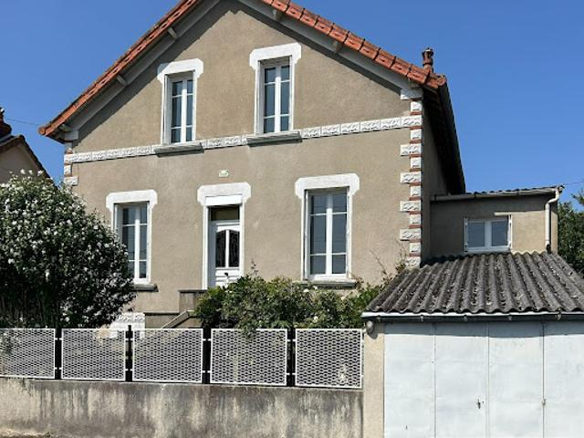 Vente Maison 6 pièces 106 m2 Nogent sur Loir