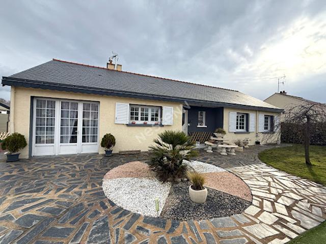 Vente Maison 6 pièces 106 m2 Bécon les Granits