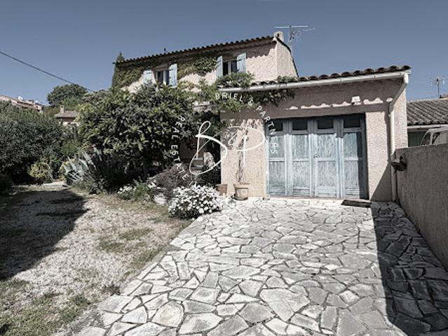 Vente Maison 6 pièces 106 m2 Lorgues