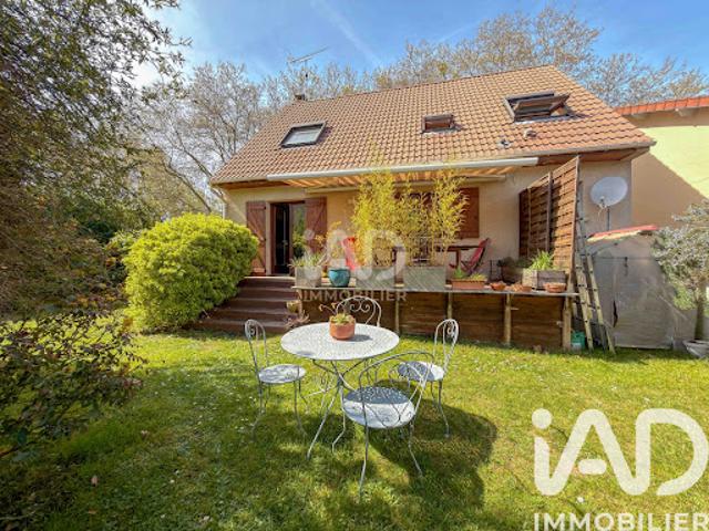 Vente Maison 6 pièces 106 m2 Savigny sur Orge