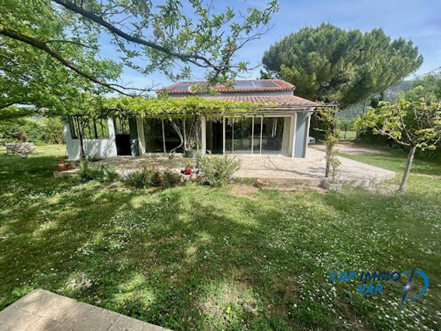 Vente Maison 6 pièces 106 m2 Signes