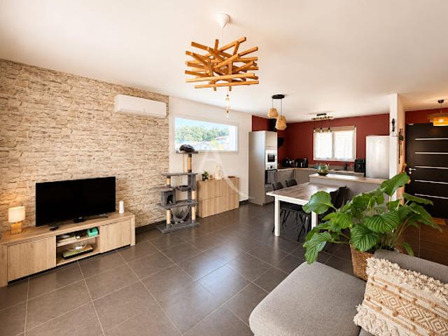Vente Maison 6 pièces 108 m2 Rivière Saas et Gourby