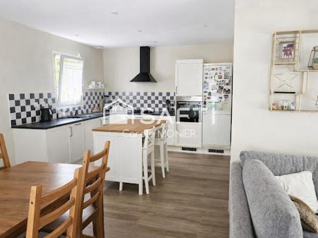 Vente Maison 6 pièces 108 m2 Saint Martin de Fontenay
