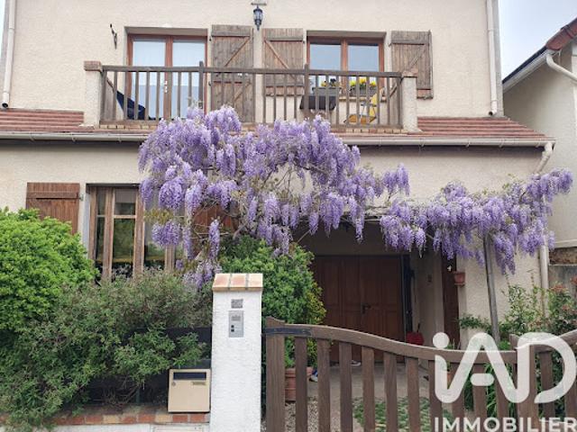 Vente Maison 6 pièces 108 m2 Velizy villacoublay