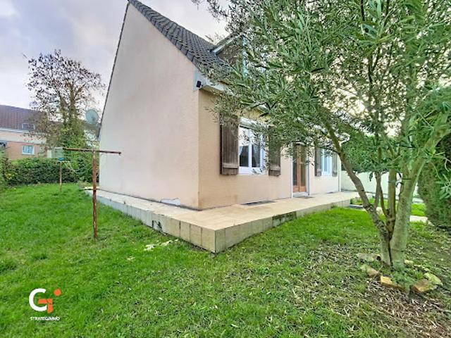 Vente Maison 6 pièces 109.66 m2 Saint Etienne du Rouvray
