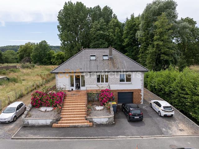 Vente Maison 6 pièces 100 m2 Beugin