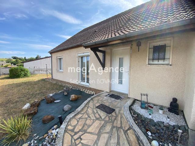 Vente Maison 6 pièces 100 m2 Parigné le Pôlin