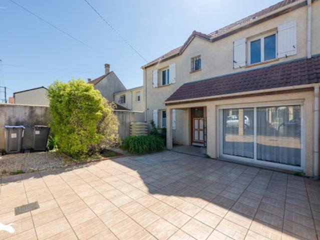 Vente Maison 6 pièces 102 m2 Argenteuil