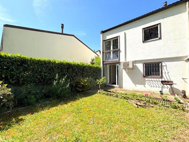Vente Maison 6 pièces 114 m2 Courcouronnes