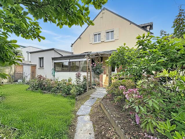 Vente Maison 6 pièces 114 m2 Trelaze