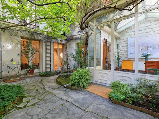 Vente Maison 6 pièces 114.14 m2 Paris 18ème