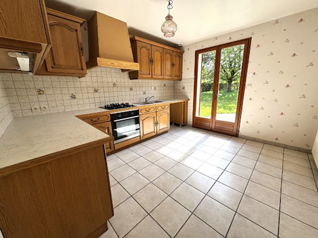 Vente Maison 6 pièces 115 m2 Franqueville Saint Pierre