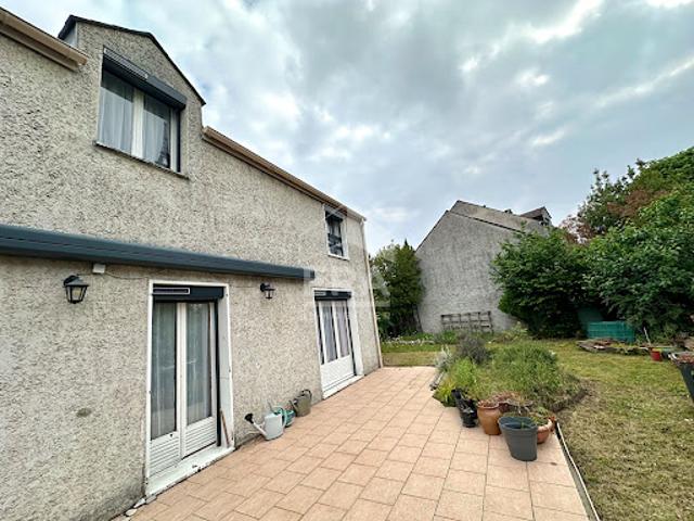 Vente Maison 6 pièces 115 m2 Saint Pierre lès Nemours