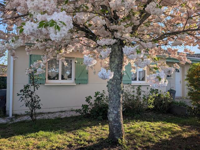 Vente Maison 6 pièces 115 m2 Saint Quentin de Baron
