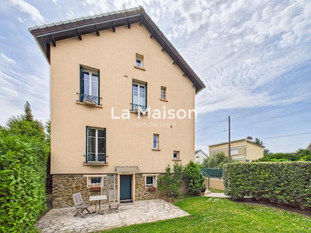 Vente maison 6 pièces 115m2