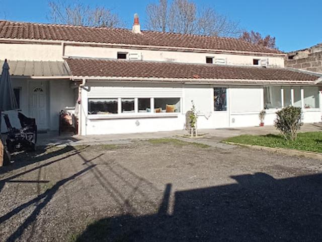 Vente Maison 6 pièces 116 m2 Saint Médard de Guizières