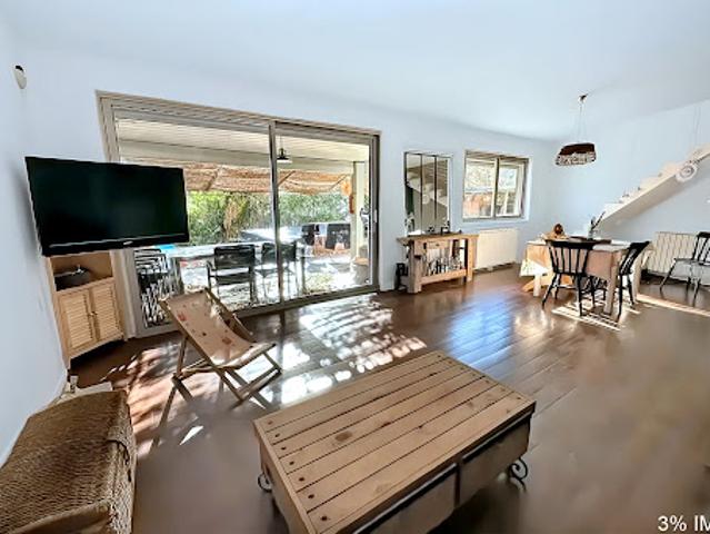Vente Maison 6 pièces 117 m2 Nimes