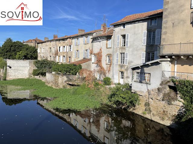 Vente Maison 6 pièces 117 m2 Confolens