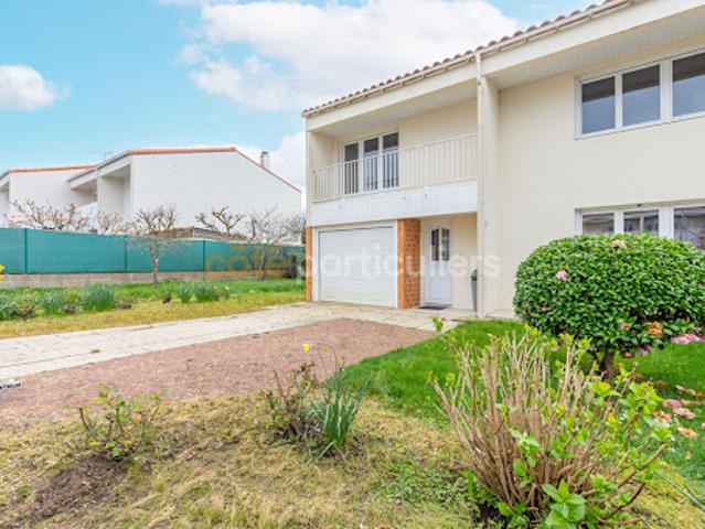 Vente Maison 6 pièces 117.75 m2 Le Poiré sur Vie