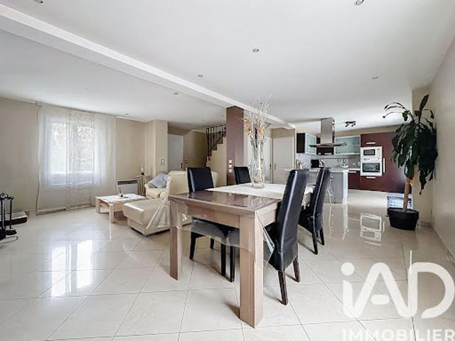 Vente Maison 6 pièces 118 m2 Orly