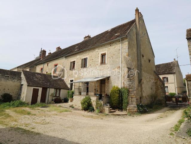 Vente Maison 6 pièces 119 m2 Montigny Lencoup