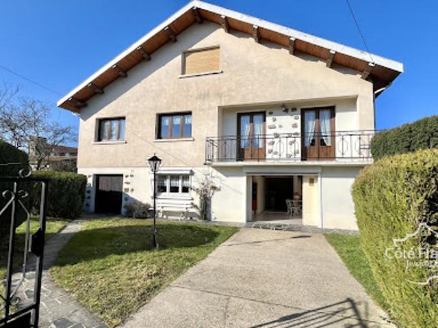 Vente Maison 6 pièces 110 m2 Attigny