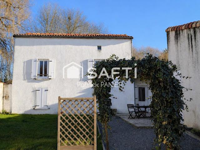 Vente Maison 6 pièces 110 m2 Availles sur chize
