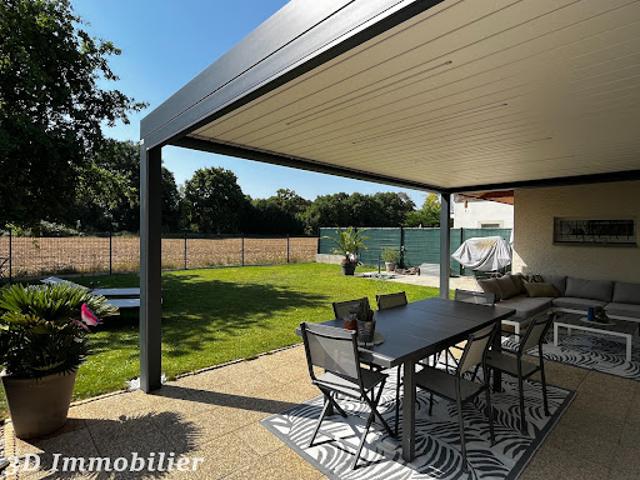 Vente Maison 6 pièces 110 m2 Douvaine
