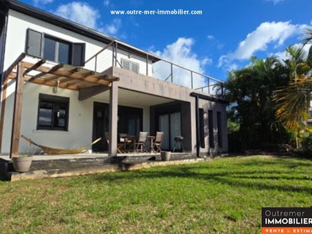 Vente Maison 6 pièces 110 m2 Saint Benoit
