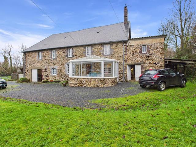 Vente Maison 6 pièces 111 m2 Roncey