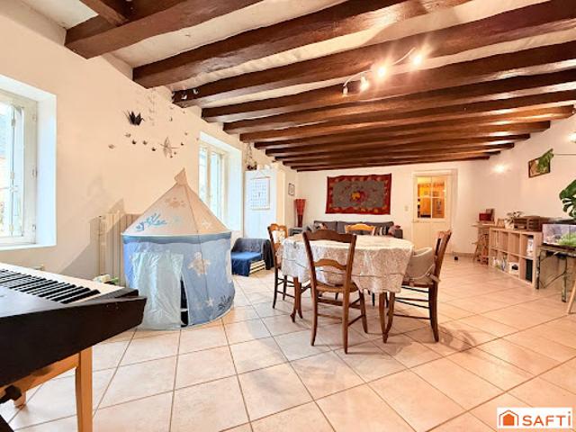 Vente Maison 6 pièces 111 m2 Saint Cyr sur Loire