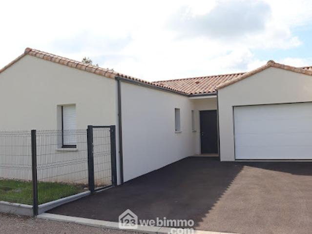 Vente Maison 6 pièces 111 m2 Saint Hilaire la Forêt