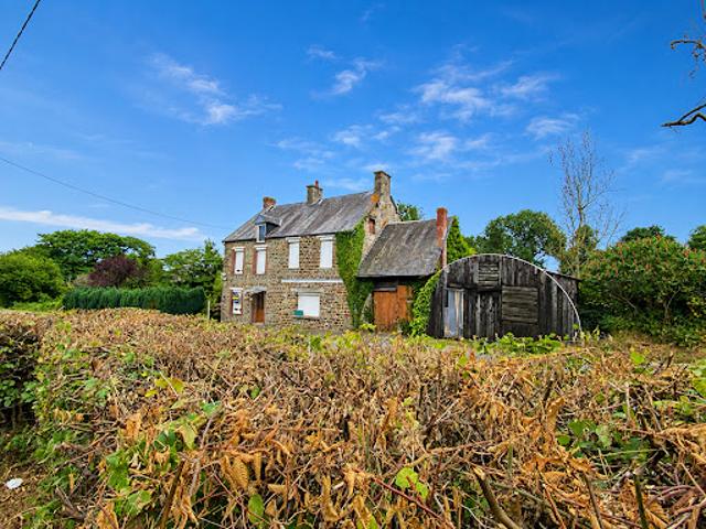 Vente Maison 6 pièces 111 m2 Saint Pierre la Vieille