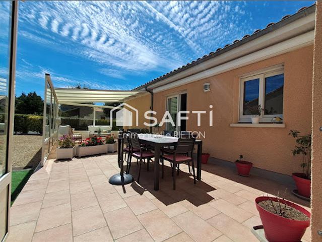 Vente Maison 6 pièces 112 m2 Neuville de Poitou