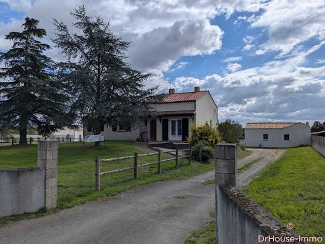 Vente Maison 6 pièces 112 m2 Legé