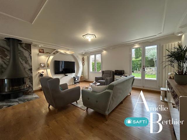 Vente Maison 6 pièces 113 m2 Jouars Pontchartrain