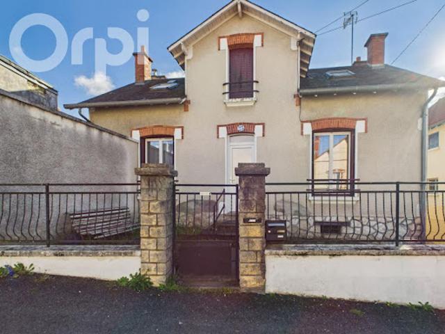 Vente Maison 6 pièces 113 m2 Vierzon