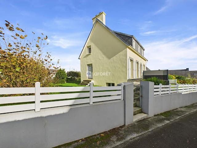 Vente Maison 6 pièces 124 m2 Châteauneuf du Faou